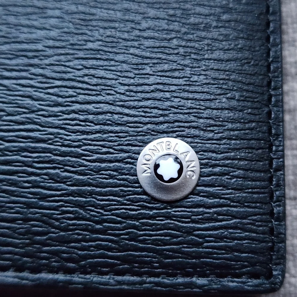 Brand New 100% Authentic 4810 Westside Montblanc 12cc Wallet in Black Leather